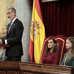 El Rey Felipe VI pronunciando su discurso en la Apertura de la XV Legislatura