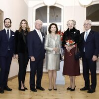 La Familia Real Sueca y Benedicta de Dinamarca en el concierto por el 80 cumpleaños de Silvia de Suecia