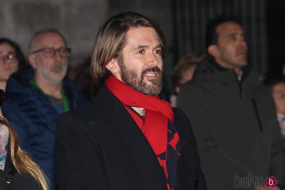 Manuel Velasco en el funeral de Concha Velasco en Valladolid