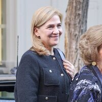 La Infanta Cristina y la Reina Sofía tras la celebración del 60 cumpleaños de la Infanta Elena