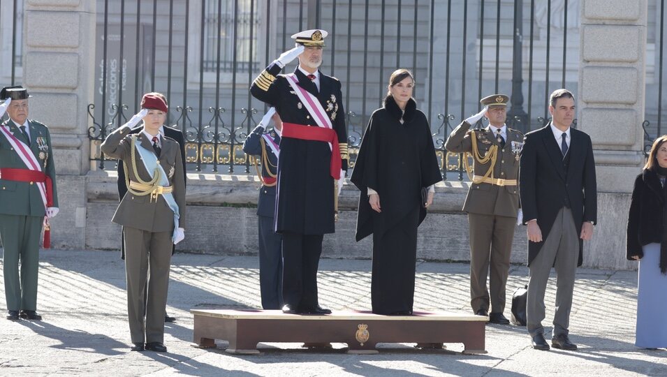 Los Reyes Felipe y Letizia junto a su hija la Princesa Leonor en la celebración de la Pascua Militar 2024