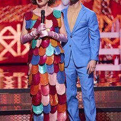 Ágatha Ruiz de la Prada y el bailarín Roberto durante la valoración del jurado de 'Bailando con las estrellas'