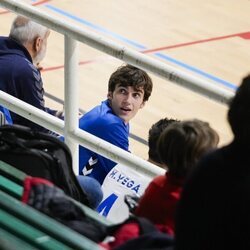 Pablo Urdangarin en el banquillo en uno de sus partidos de balonmano