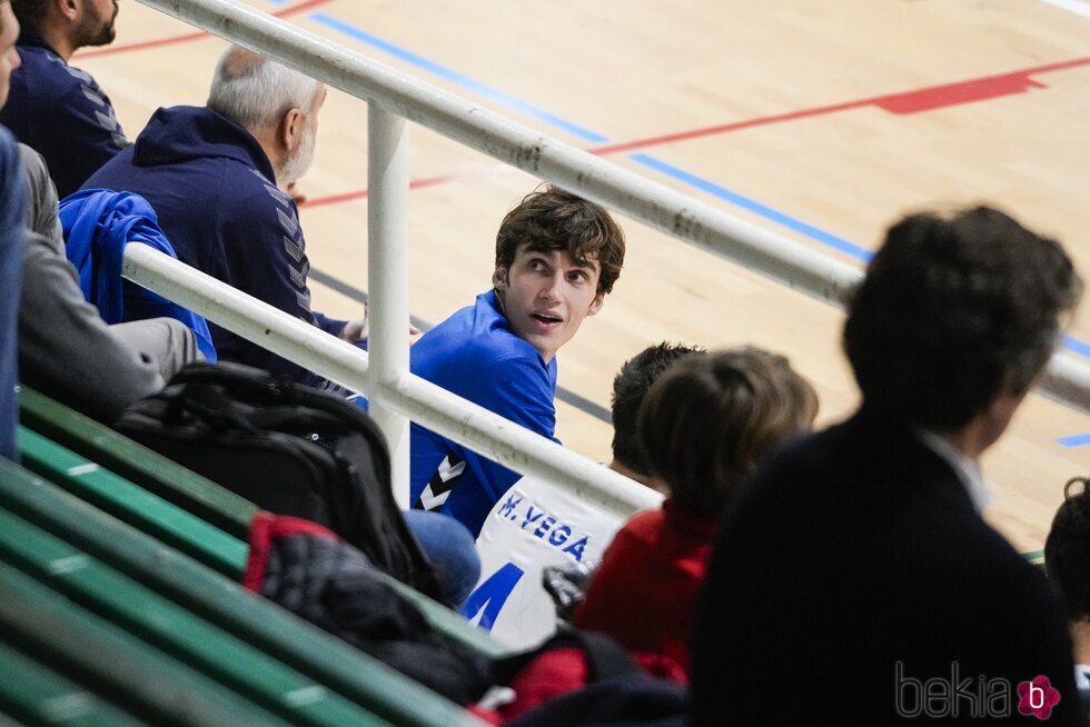 Pablo Urdangarin en el banquillo en uno de sus partidos de balonmano