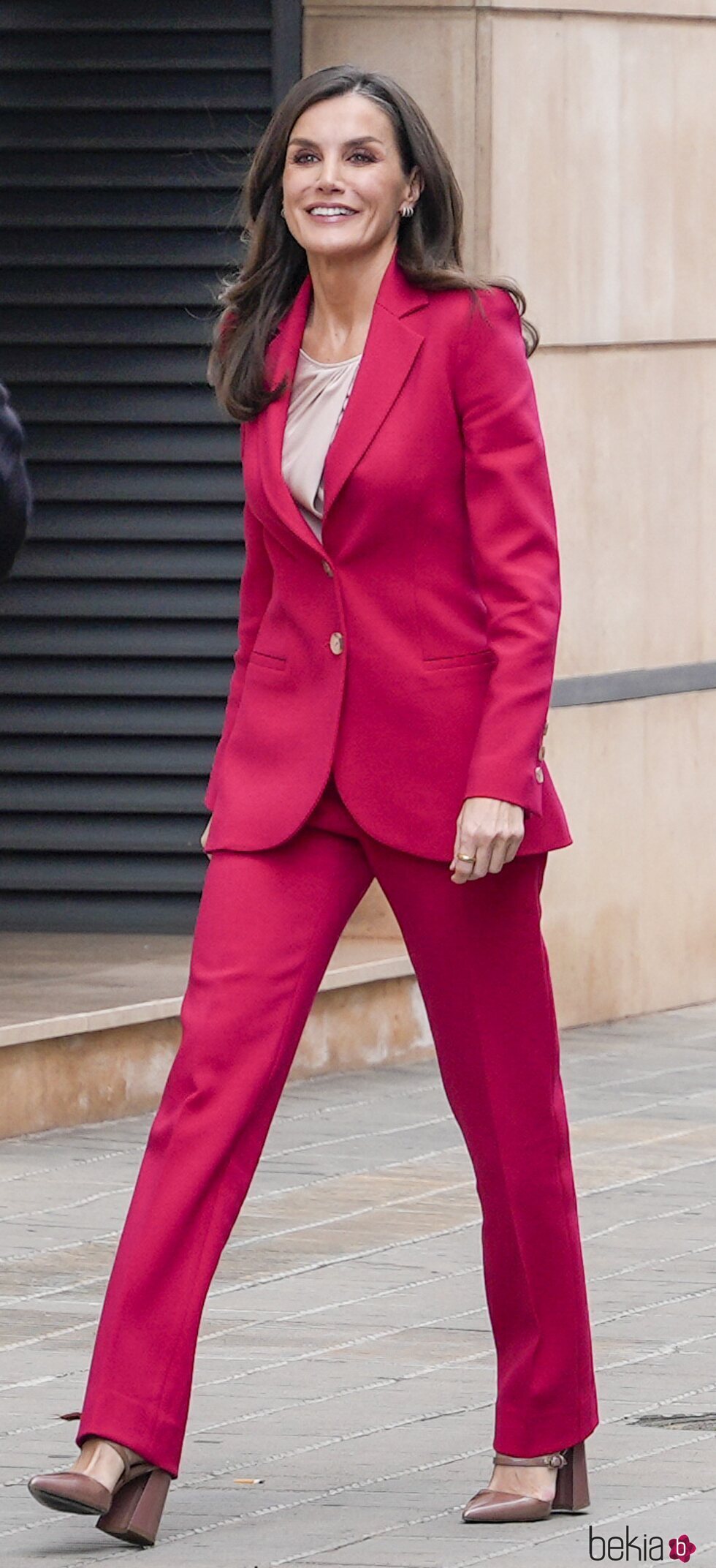 La Reina Letizia, muy sonriente en el acto inaugural del Tour del Talento en Lleida