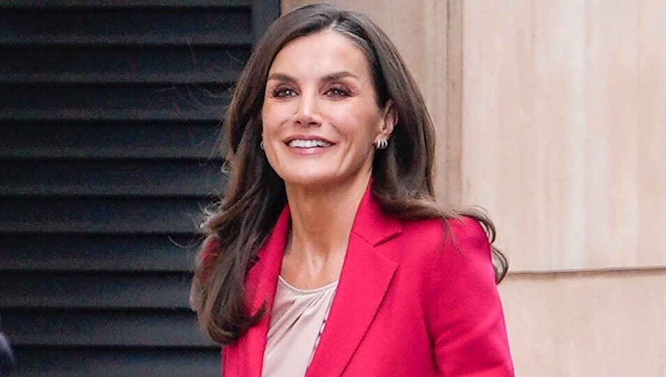 La Reina Letizia, muy sonriente en el acto inaugural del Tour del Talento en Lleida