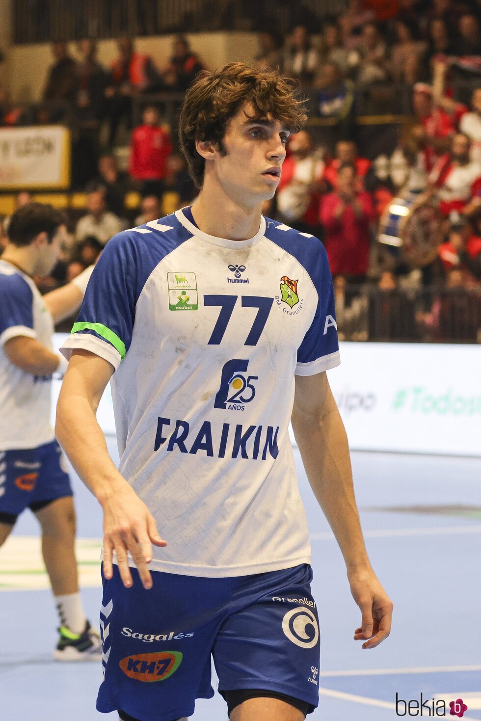 Pablo Urdangarin en un partido de balonmano en Nava de la Asunción