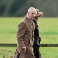 El Rey Carlos III en Sandringham tras recibir el alta hospitalaria por su operación de próstata