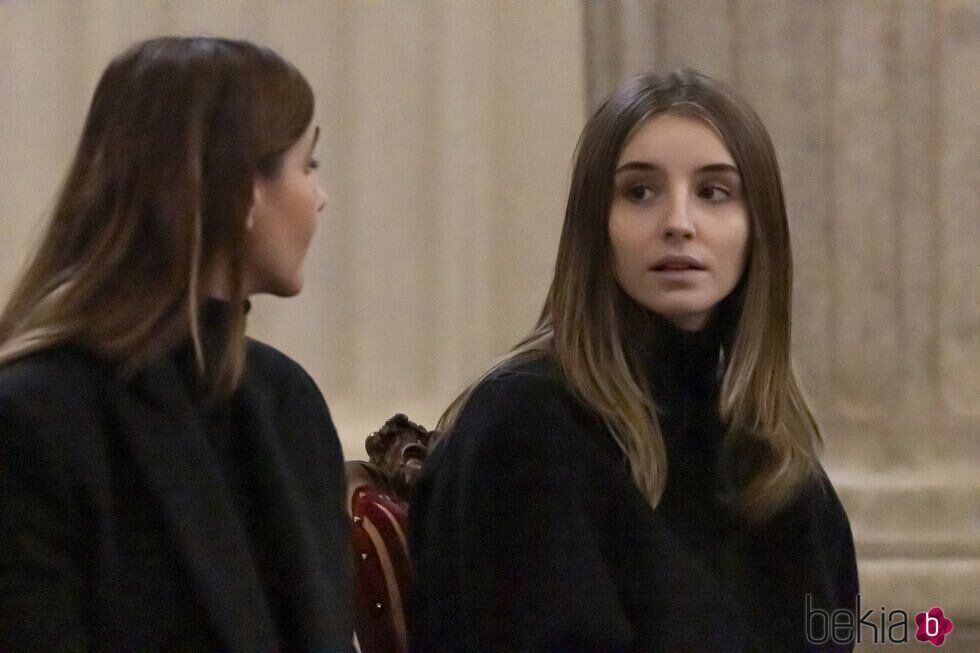 Clotilde Courau y su hija Vittoria de Saboya en la capilla ardiente de Víctor Manuel de Saboya