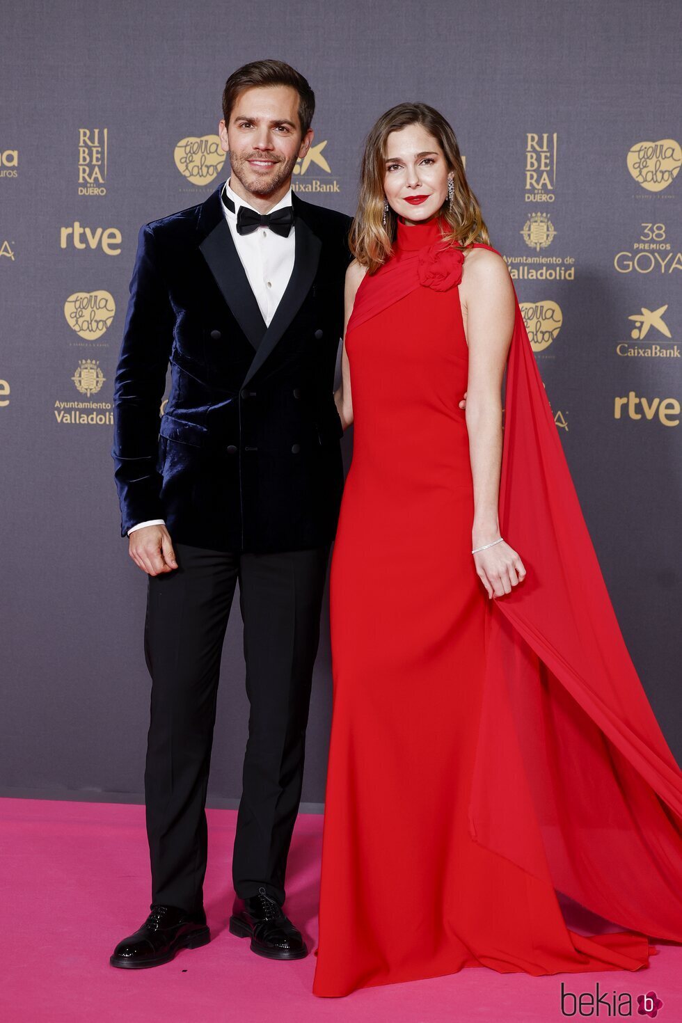 Natalia Sánchez y Marc Clotet, en la alfombra roja de los Premios Goya 2024