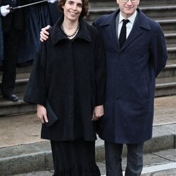 Carlos Luis de Orleans e Ileana Manos en el funeral de Víctor Manuel de Saboya