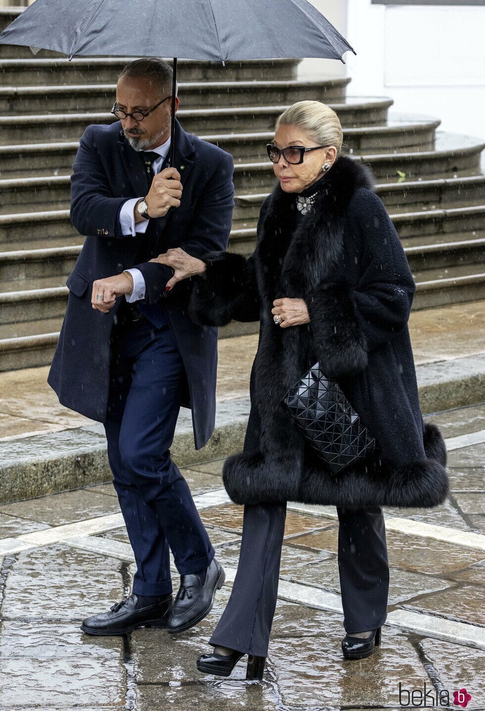 Marina Doria en el funeral de Víctor Manuel de Saboya