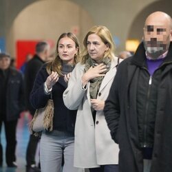 La Infanta Cristina y Johanna Zott en un partido de balonmano de Pablo Urdangarin en Granollers