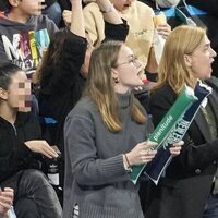 La Infanta Cristina y Johanna Zott animando a Pablo Urdangarin en un partido de balonmano del Granollers