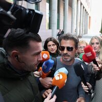 Rodolfo Sancho contesta a los medios antes de declarar en los juzgados de Alcobendas por la denuncia de Silvia Bronchalo