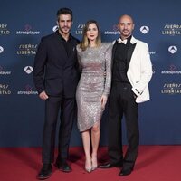 Dani Tatay, Natalia Sánchez y Alain Hernández en el estreno de 'Sueños de libertad'