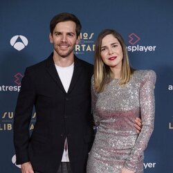 Marc Clotet y Natalia Sánchez en el estreno de 'Sueños de libertad'