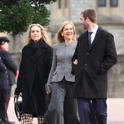 La Infanta Cristina y Juan Urdangarin, muy cómplices junto a la Infanta Elena en el homenaje a Constantino de Grecia en Windsor