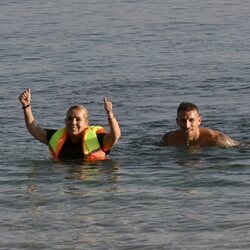 Carmen Borrego, muy feliz tras su salto en helicóptero en 'Supervivientes 2024'