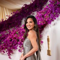 Olivia Moon en la alfombra roja de los premios Oscar 2024