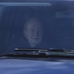 El Rey Juan Carlos a su llegada a Vitoria el 13 de marzo de 2024