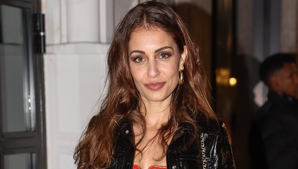 Hiba Abouk durante una salida nocturna por Madrid