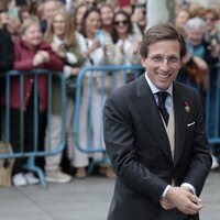 José Luis Martínez-Almeida llegando a la Iglesia para su boda con Teresa Urquijo