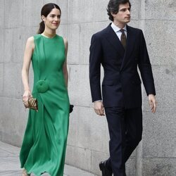 Sofía Palazuelo y Fernando Fitz-James Stuart en la boda de José Luis Martínez-Almeida y Teresa Urquijo