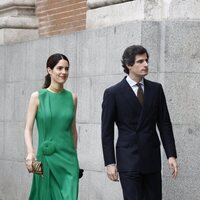 Sofía Palazuelo y Fernando Fitz-James Stuart en la boda de José Luis Martínez-Almeida y Teresa Urquijo