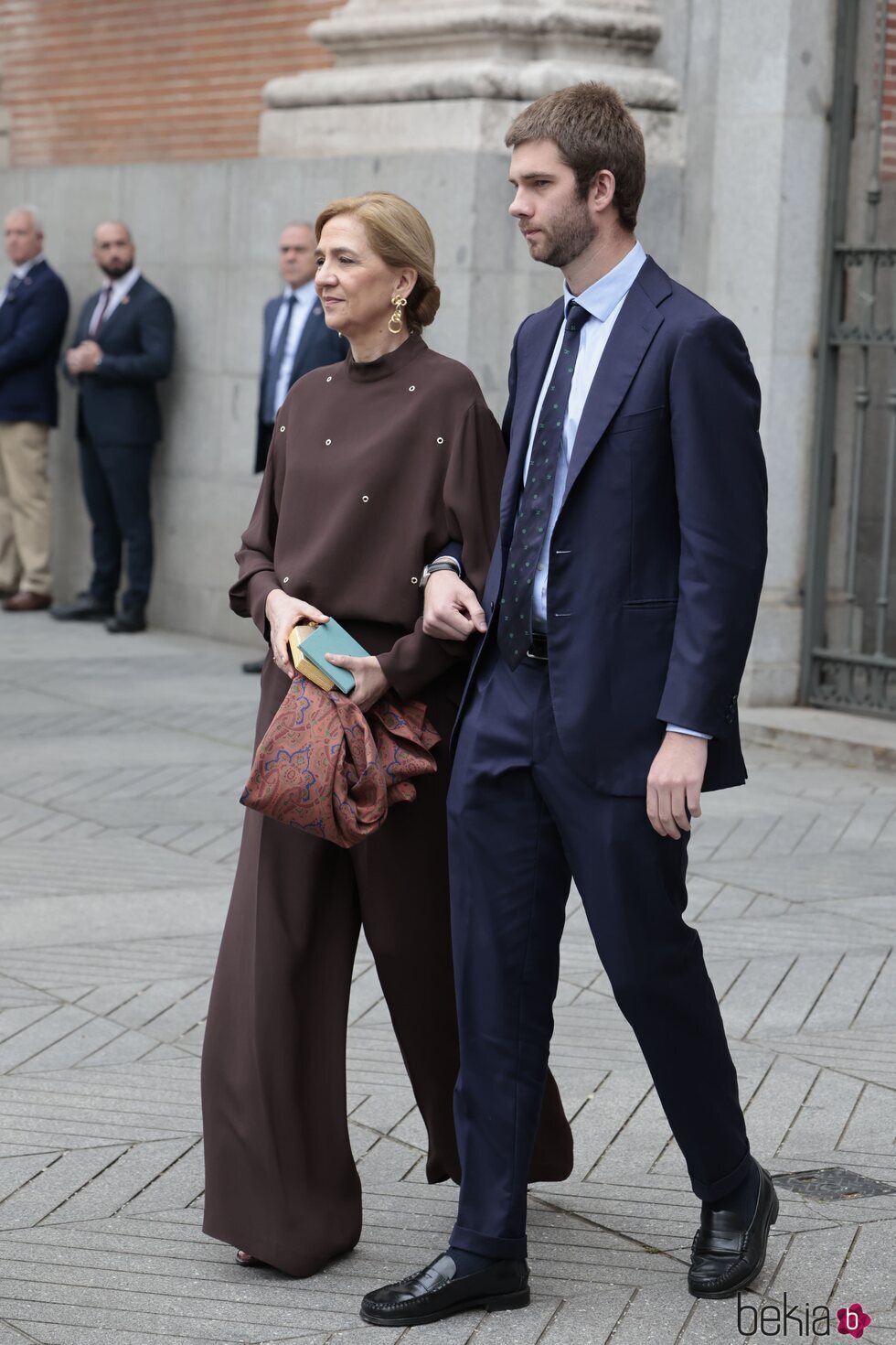 La Infanta Cristina y Juan Urdangarin en la boda de Almeida y Teresa Urquijo