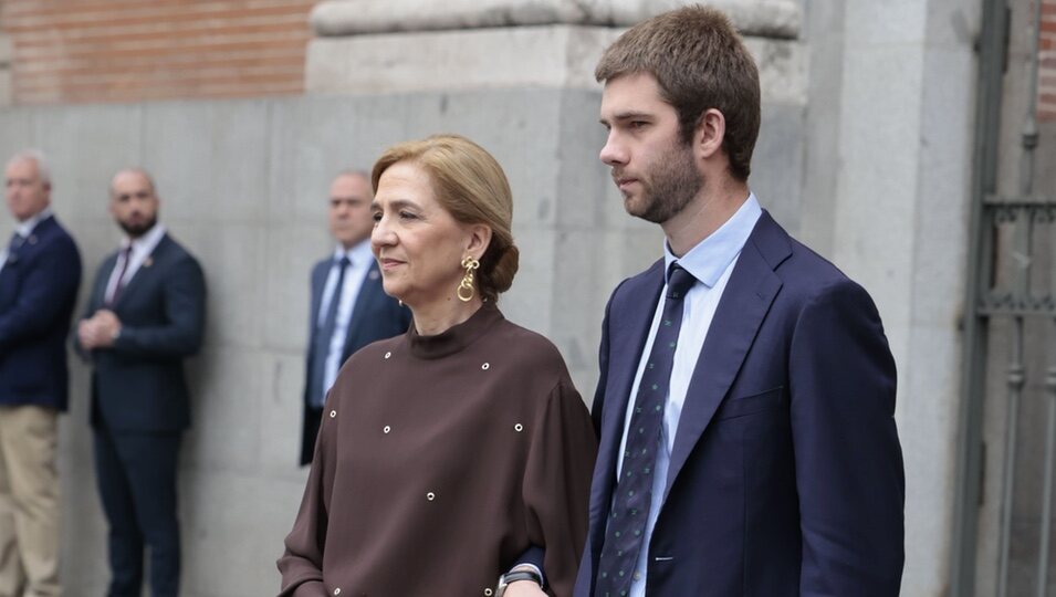 La Infanta Cristina y Juan Urdangarin en la boda de Almeida y Teresa Urquijo