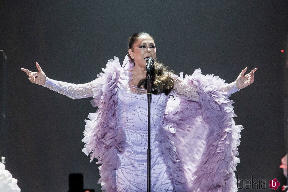 Isabel Pantoja lo da todo sobre el escenario del Wizink Center de Madrid