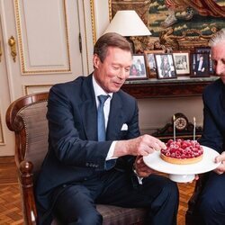 Enrique de Luxemburgo y Felipe de Bélgica celebrando juntos su cumpleaños