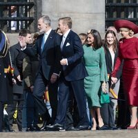 Los Reyes Felipe y Letizia y los Reyes de Holanda en la bienvenida a los Reyes Felipe y Letizia por su Visita de Estado a Países Bajos