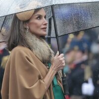 La Reina Letizia en la ofrenda floral en Amsterdam en su Visita de Estado a Países Bajos