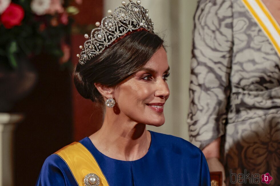 La Reina Letizia con la Tiara de María Cristina en la cena de gala por su Visita de Estado a Países Bajos