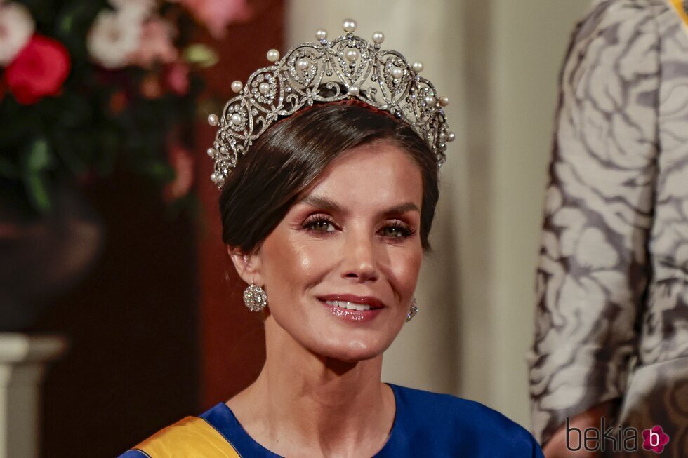 La Reina Letizia con la Tiara Rusa en la cena de gala por su Visita de Estado a Países Bajos