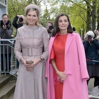 Máxima de Holanda y la Reina Letizia en LAB6 en la Visita de Estado de los Reyes de España a Países Bajos