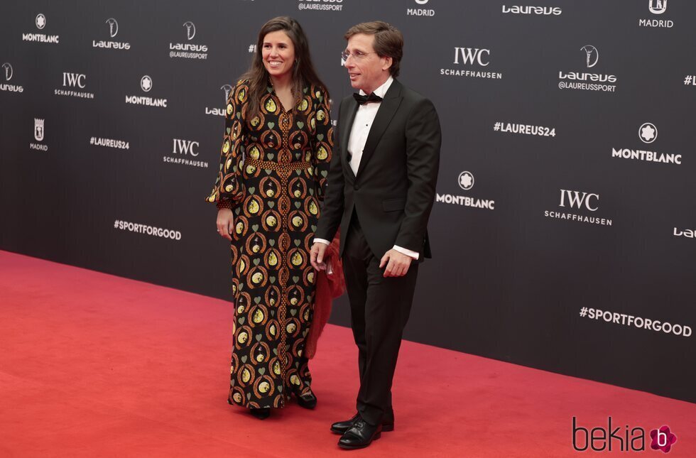 José Luis Martínez-Almeida y Teresa Urquijo posan por primera vez juntos en una alfombra roja