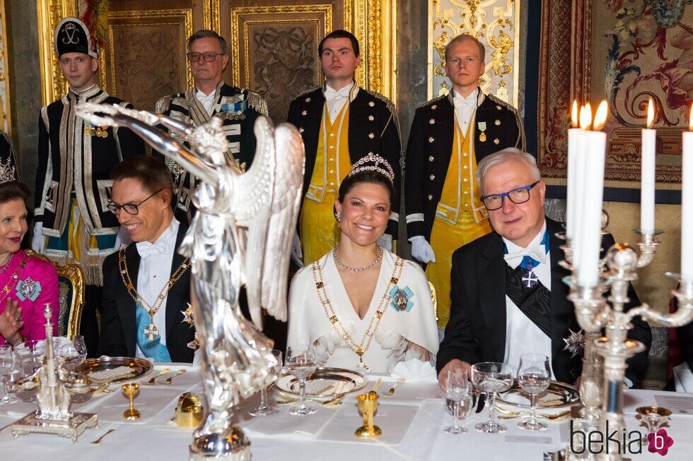 Victoria de Suecia con la Tiara Boucheron de Laurel en la cena de gala al Presidente de Finlandia por su Visita de Estado a Suecia