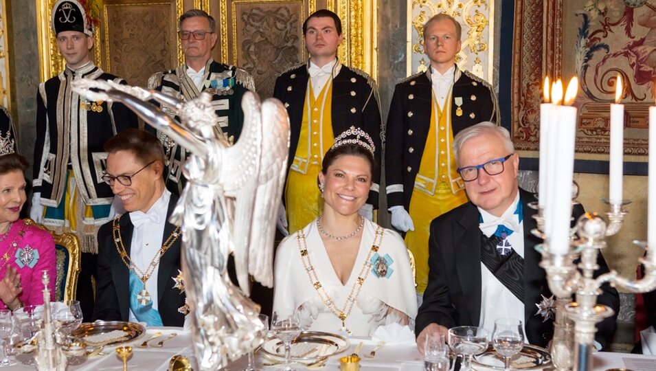 Victoria de Suecia con la Tiara Boucheron de Laurel en la cena de gala al Presidente de Finlandia por su Visita de Estado a Suecia