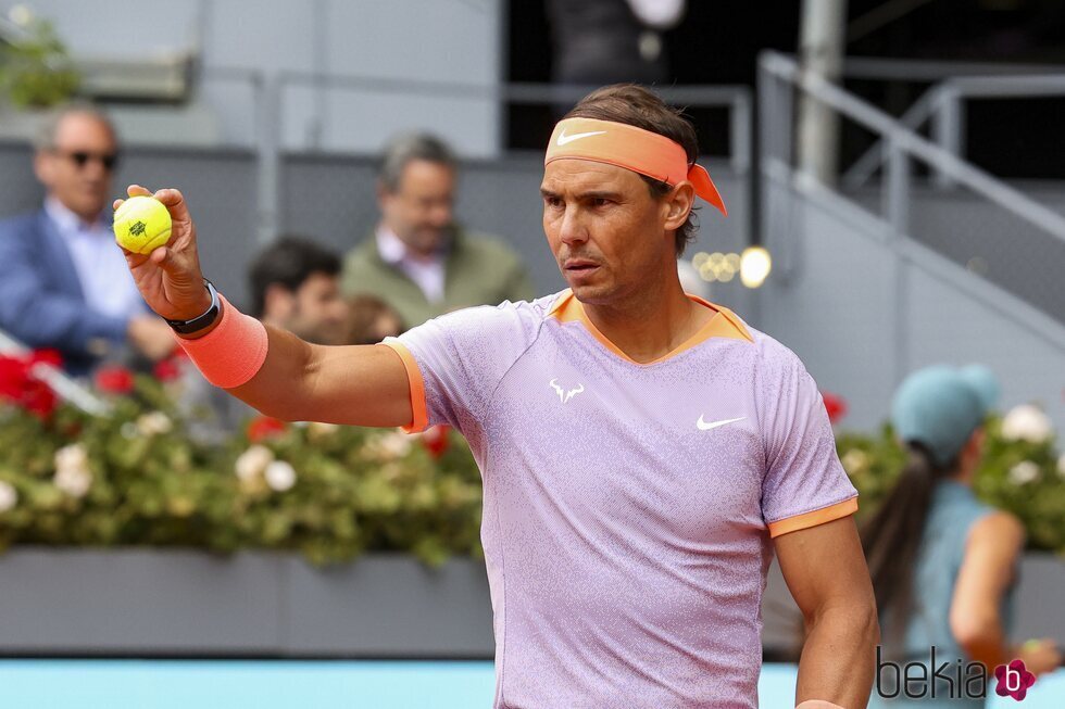 Rafa Nadal jugando un partido de tenis en el Madrid Open 2024