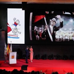 El Rey Felipe VI como abanderado de Barcelona 92 en el acto conmemorativo de Barcelona 92