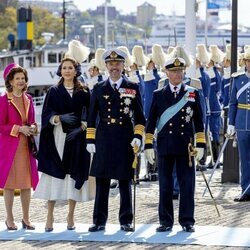 Los Reyes de Suecia y los Reyes de Dinamarca en el recibimiento por la Visita de Estado de Federico y Mary de Dinamarca a Suecia