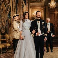 Carlos Felipe de Suecia y Sofia de Suecia con la Tiara Palmette con topacios en la cena de gala por la Visita de Estado de los Reyes de Dinamarca