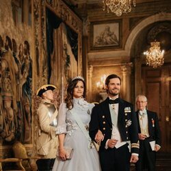 Carlos Felipe de Suecia y Sofia de Suecia con la Tiara Palmette con topacios en la cena de gala por la Visita de Estado de los Reyes de Dinamarca