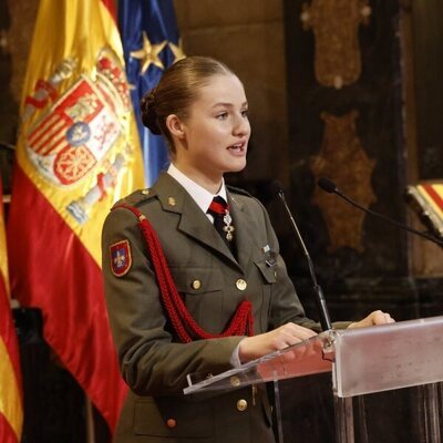 Entrega de medallas a la Princesa Leonor en Zaragoza