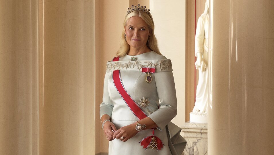 Foto oficial de Mette-Marit de Noruega con la Tiara de Amatistas