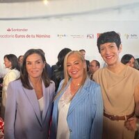 La Reina Letizia con Belén Esteban y la Ministra Elma Saiz