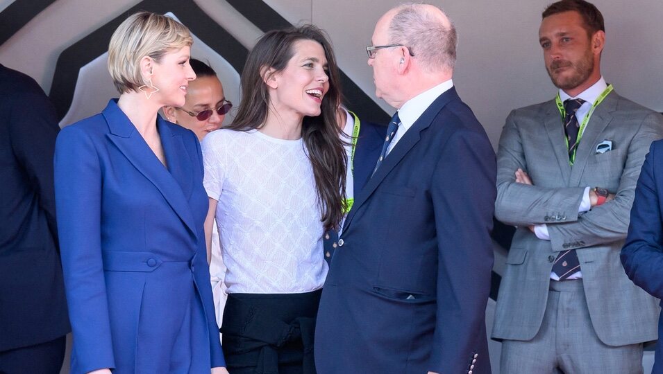 Carlota Casiraghi, muy cómplice con Alberto y Charlene de Mónaco